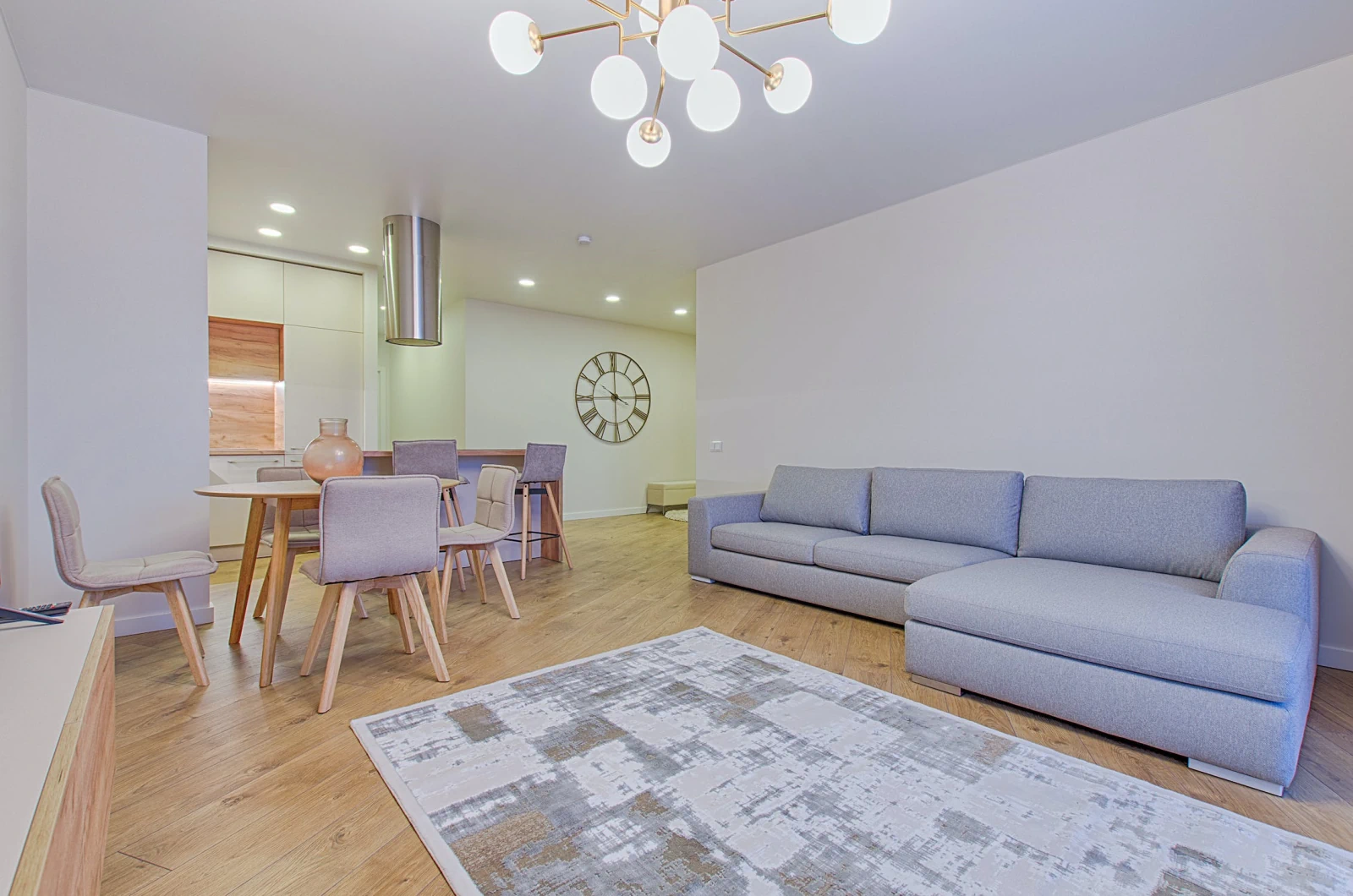 Why Choosing A Cheap Painter And Decorator Might Cost You More In The Long Run